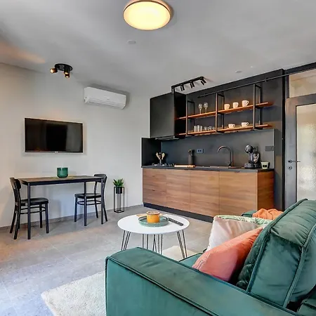 Centar Baba S Apartman *