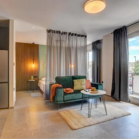 Centar Baba S Apartman Póla