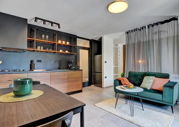 Centar Baba S 풀라